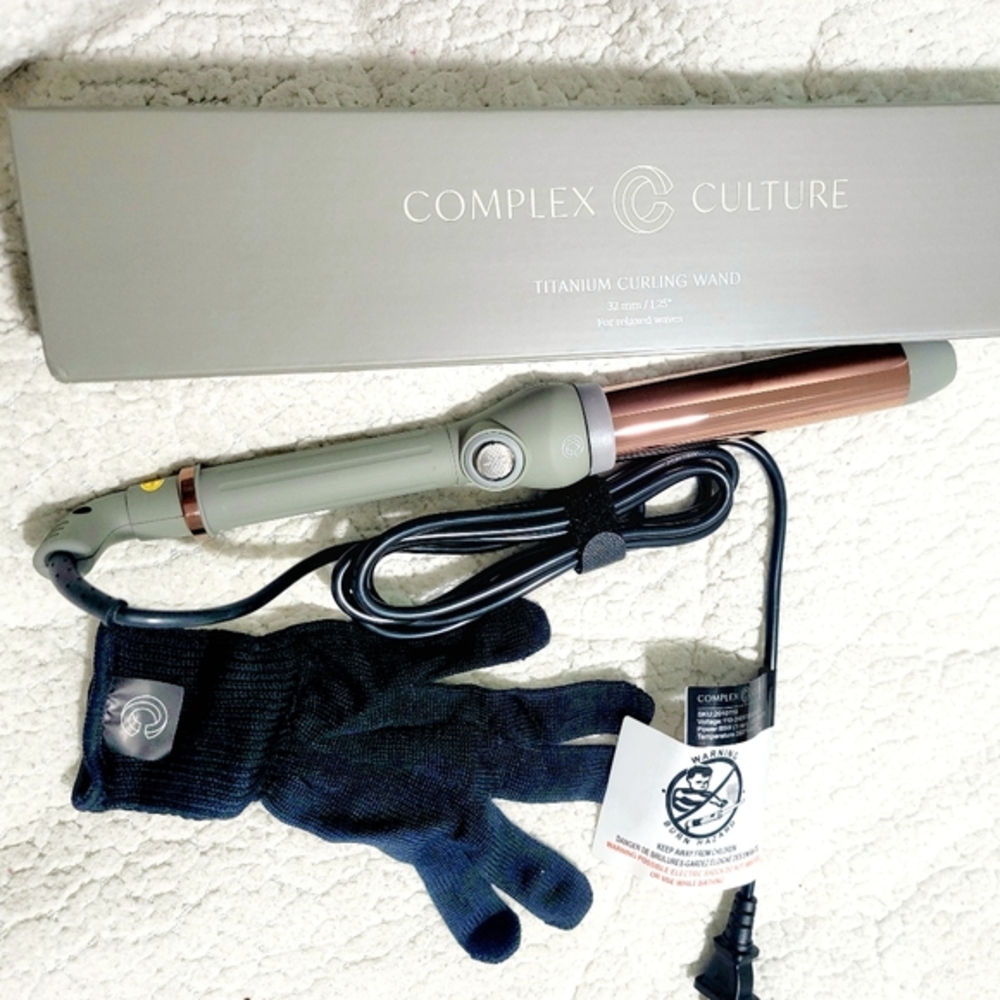 NEW! COMPLEX CULTURE Titanium Curling Wand 1.25"